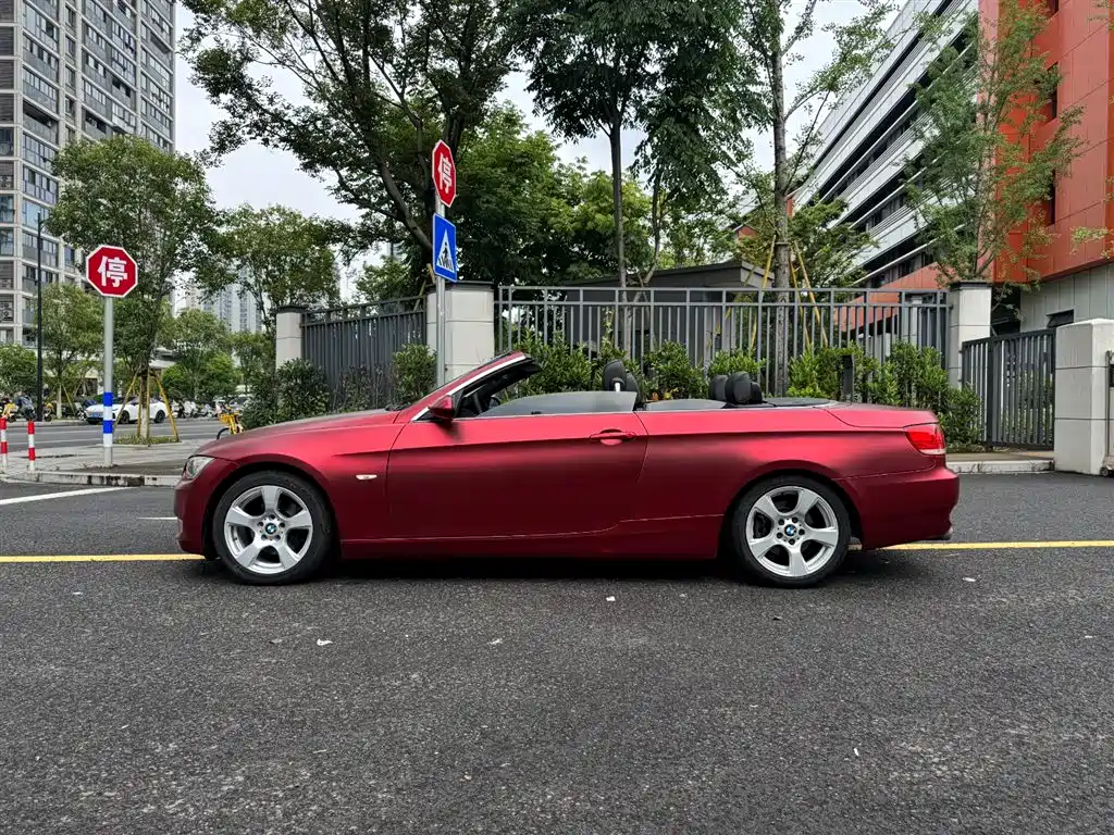 BMW 3 Series (Import) 2007 325i Convertible Coupe фото 3