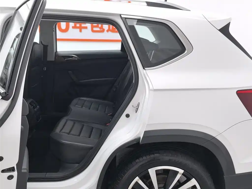Volkswagen Tharu 2021 280TSI 2WD Luxury Plus фото 15