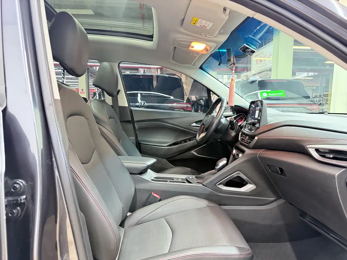 Chevrolet Volando 2020 Mild Hybrid Redline 530T Automatic Premium Edition (5+2 seater) фото 12