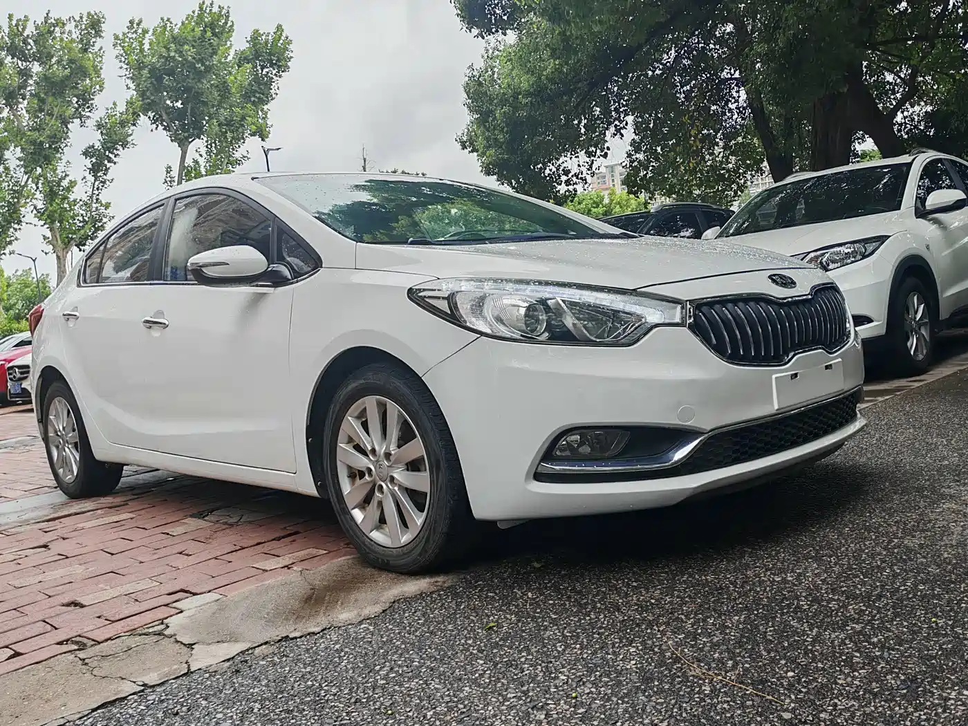 Фото 3 - Kia K3