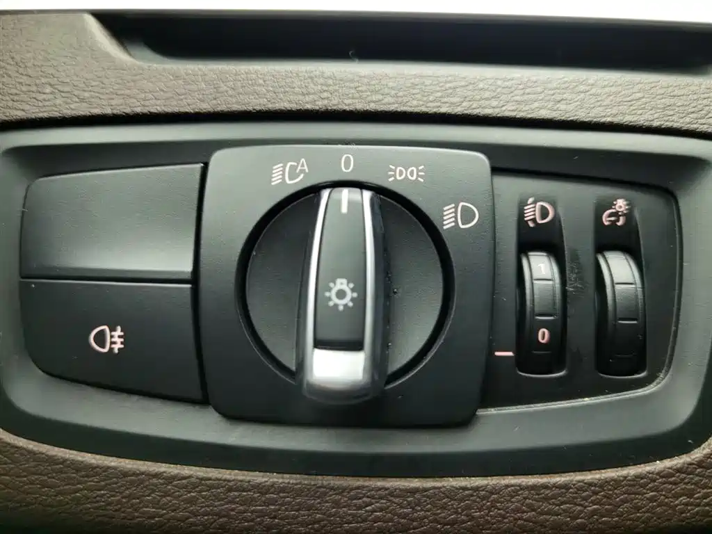 BMW X1 2021 xDrive25Li Exclusive фото 21