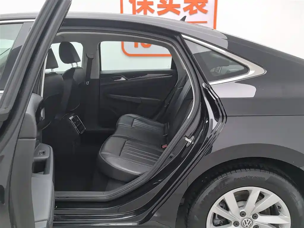 Volkswagen Passat 2020 Facelift 280TSI Business Version China VI фото 15