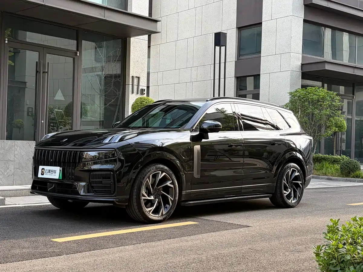 Lynk & Co 09 EM-P 2021 2.0T PHEV Halo 6-seater