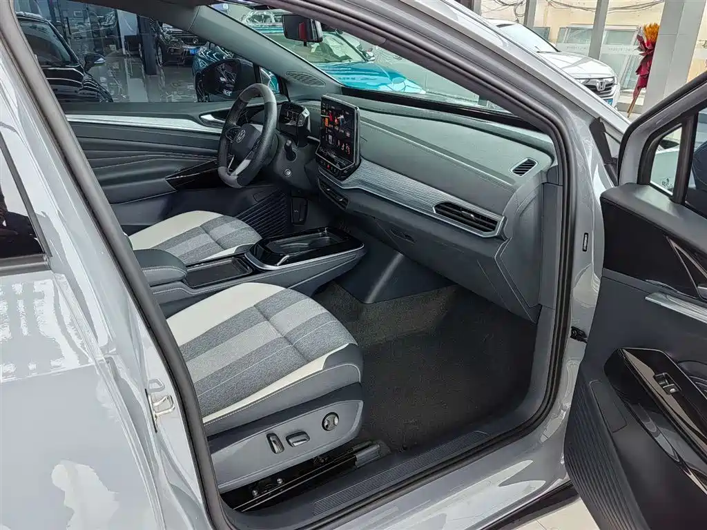 VOLKSWAGEN ID.4 CROZZ