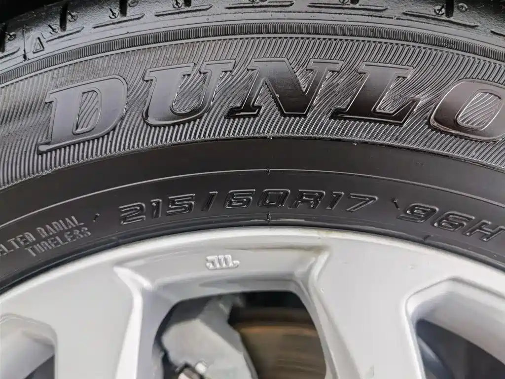 Toyota Frontlander 2024 2.0L CVT Elite Plus Edition фото 24