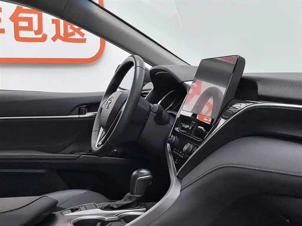 Toyota Camry 2021 2.0G Luxury Edition фото 22