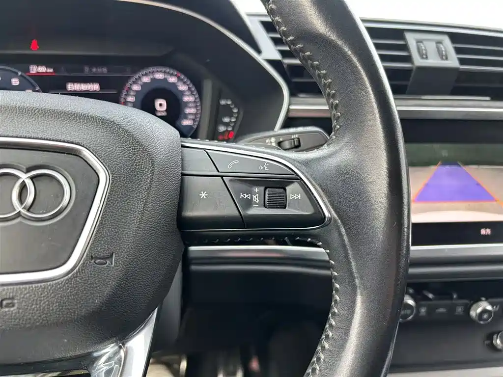Audi Q3 2019 40 TFSI Fashion Dynamic фото 22