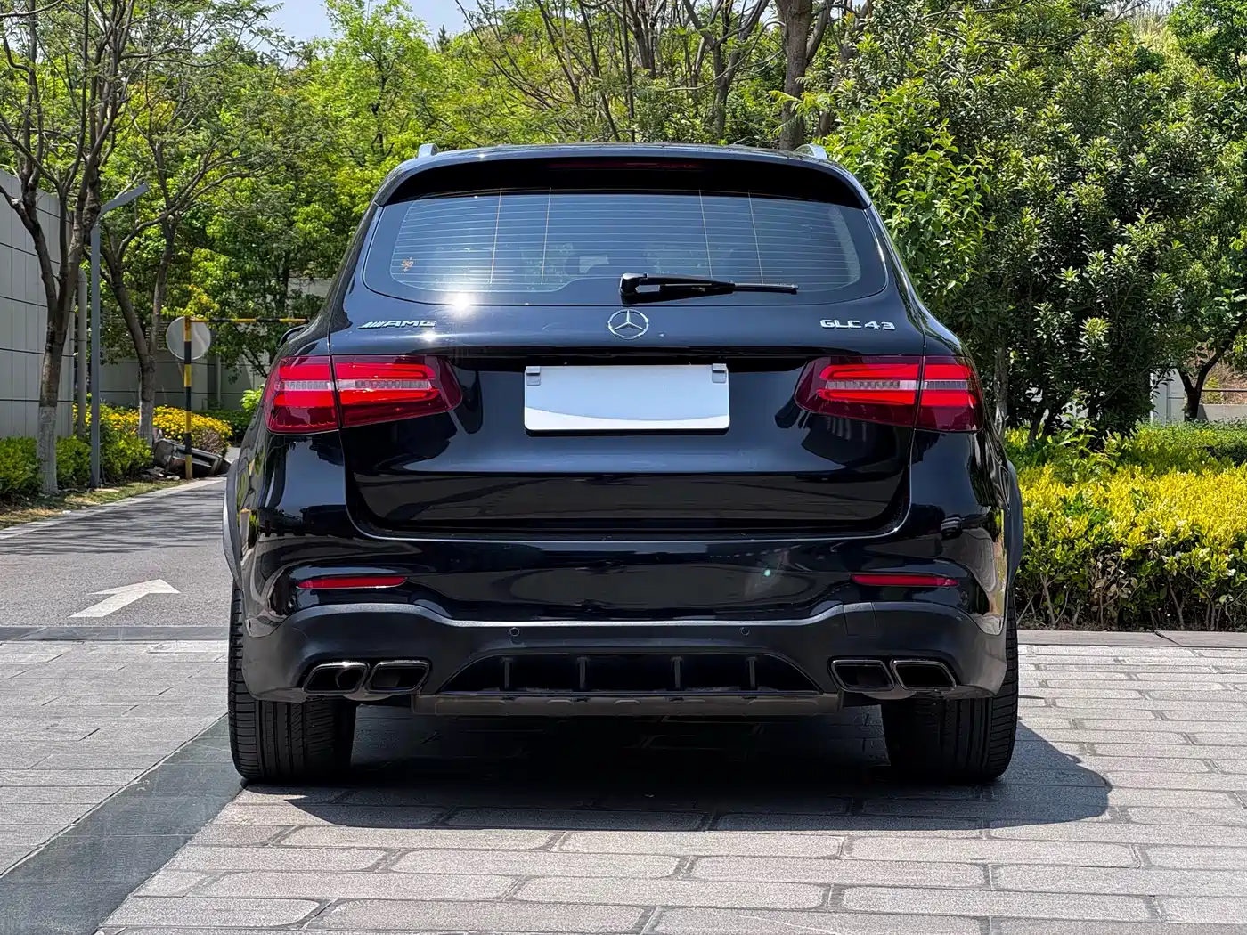 Mercedes-Benz GLC AMG 2017 AMG GLC 43 4MATIC фото 9