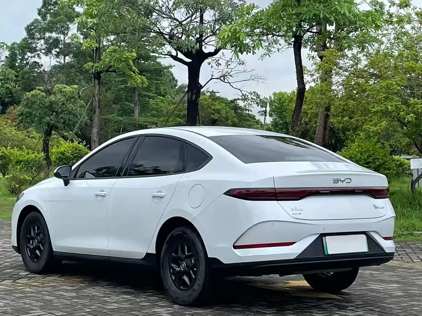 BYD Qin PLUS 2025 2025 DM-i Smart Drive 55KM Leader