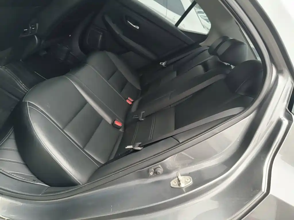 Nissan SYLPHY, миниатюра 17
