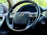 Фото 10 - Lexus GX