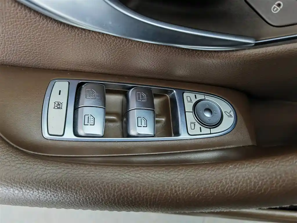 Mercedes-Benz E-Class 2022 Facelift E 300 L Luxury Style фото 9