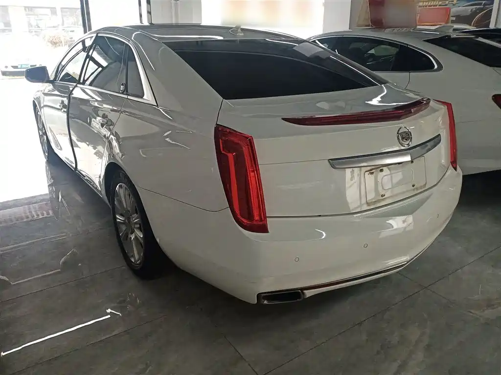 Cadillac XTS 2014 28T Comfort фото 5