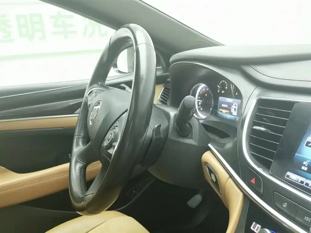 Buick LaCrosse 2016 Model 28T Elite фото 22