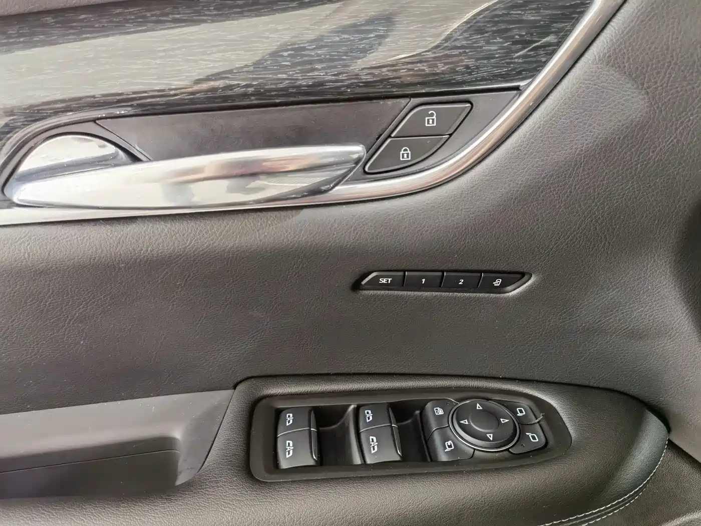 Cadillac XT5 2020 28T AWD Luxury Model фото 5