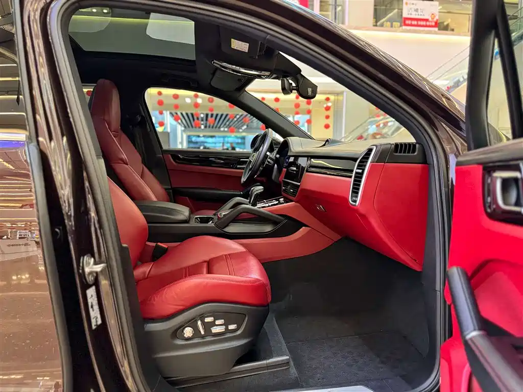 Porsche Cayenne 2020 Cayenne S 2.9T фото 21