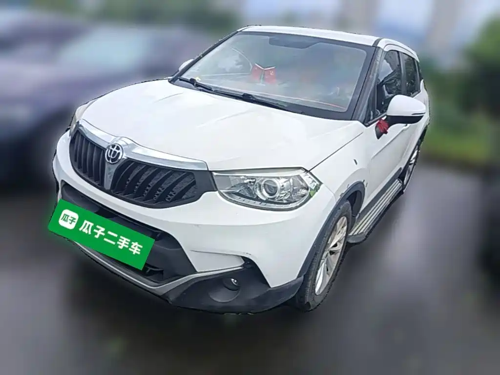 Zhonghua V3 2016 2015 1.5L Automatic Smart Edition