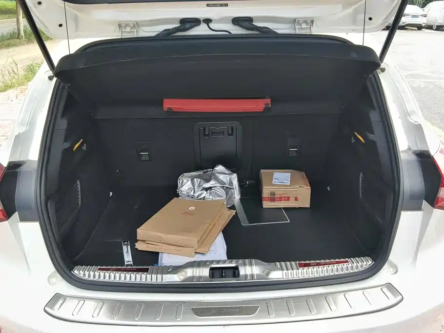 Ford Focus 2022 2021 Hatchback EcoBoost 180 Automatic ST Line