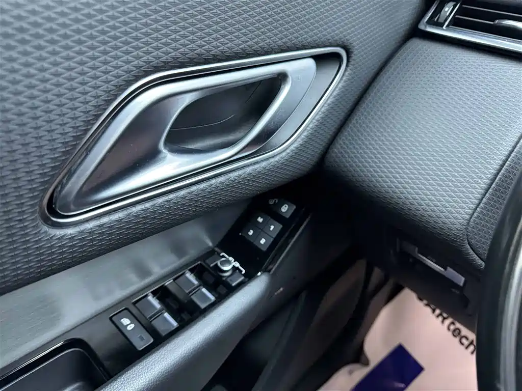 Land Rover Range Rover Velar 2018 P250 S фото 19