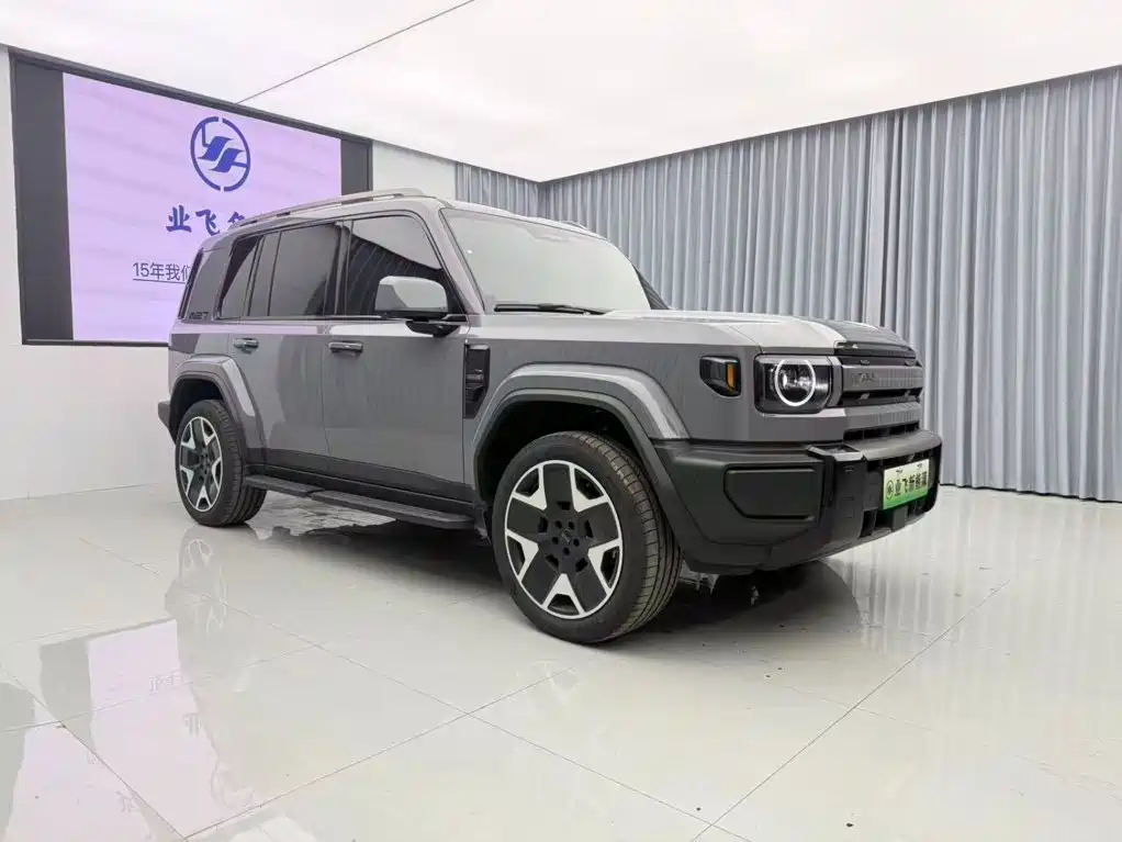 iCAR V27 2026 2026 200KM AWD Falcon 500