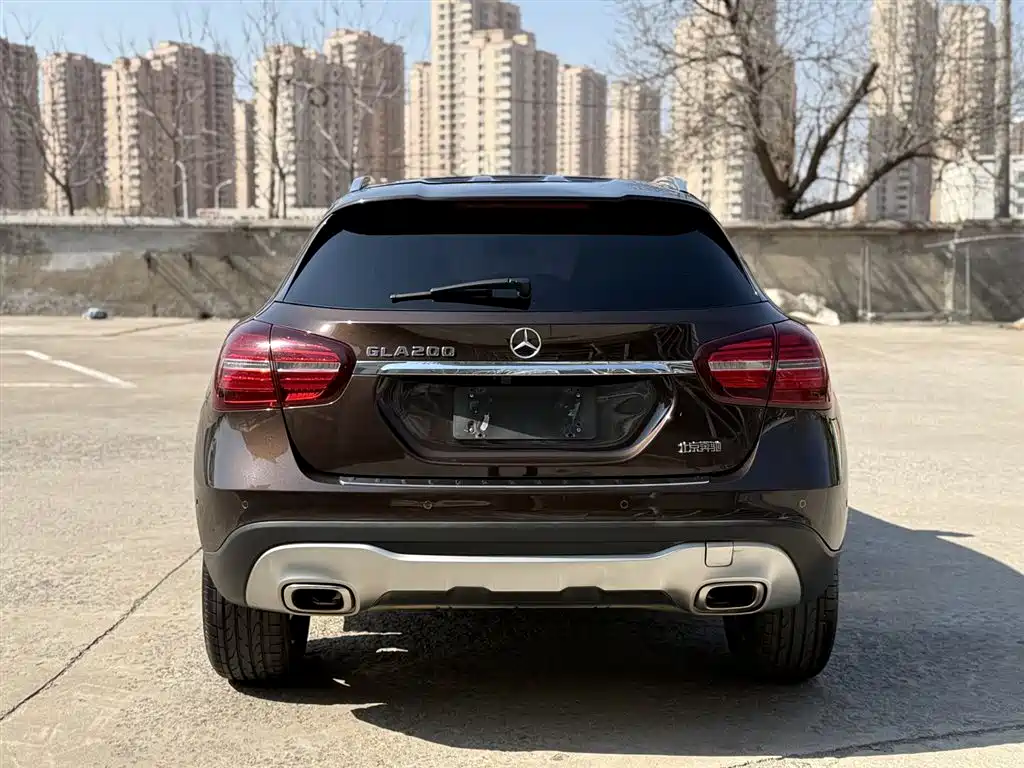 Mercedes-Benz GLA 2018 GLA 200 Fashion фото 15