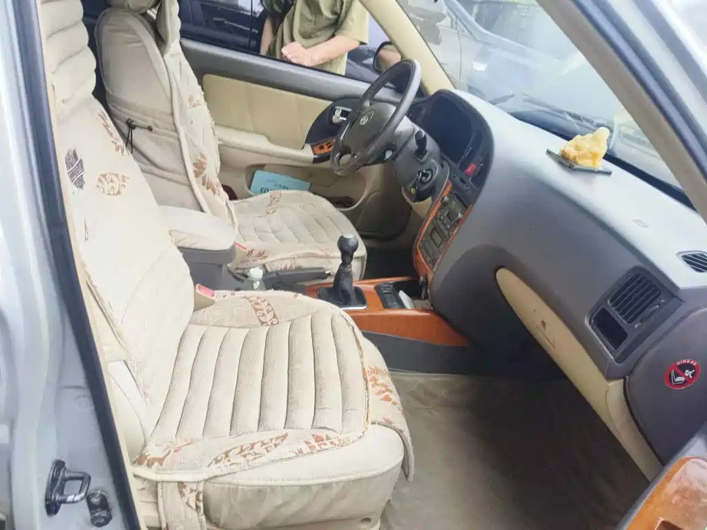Hyundai Elantra 2006 2005 Model 1.8L Manual Luxury