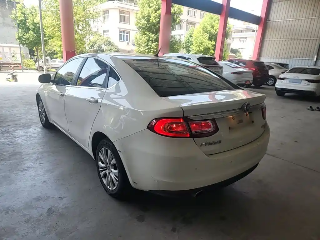 Fiat Viaggio 2015 2015 1.4T Auto Sport Edition