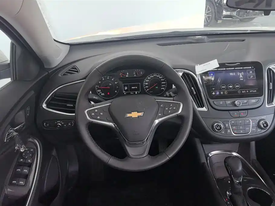 Chevrolet Malibu XL 2023 1.5T RS Edition фото 15