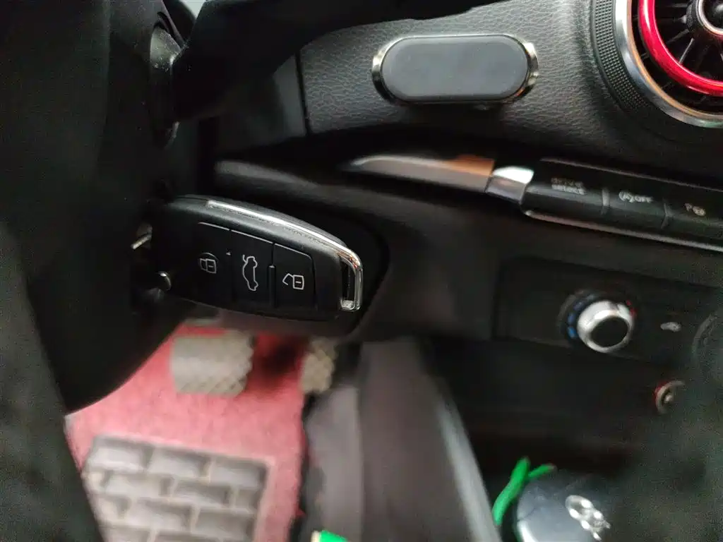 Audi A3 2016 Sportback 35 TFSI Progressive фото 12