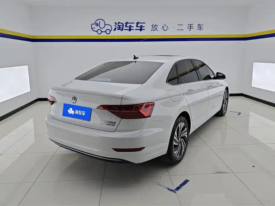 Volkswagen Sagitar 2021 280TSI DSG Surpassing Edition фото 3