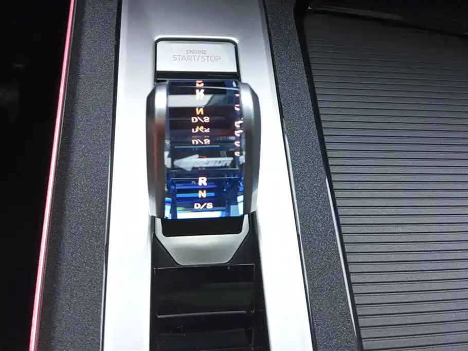 Volkswagen Talagon 2023 330TSI Luxury Touring Edition фото 16