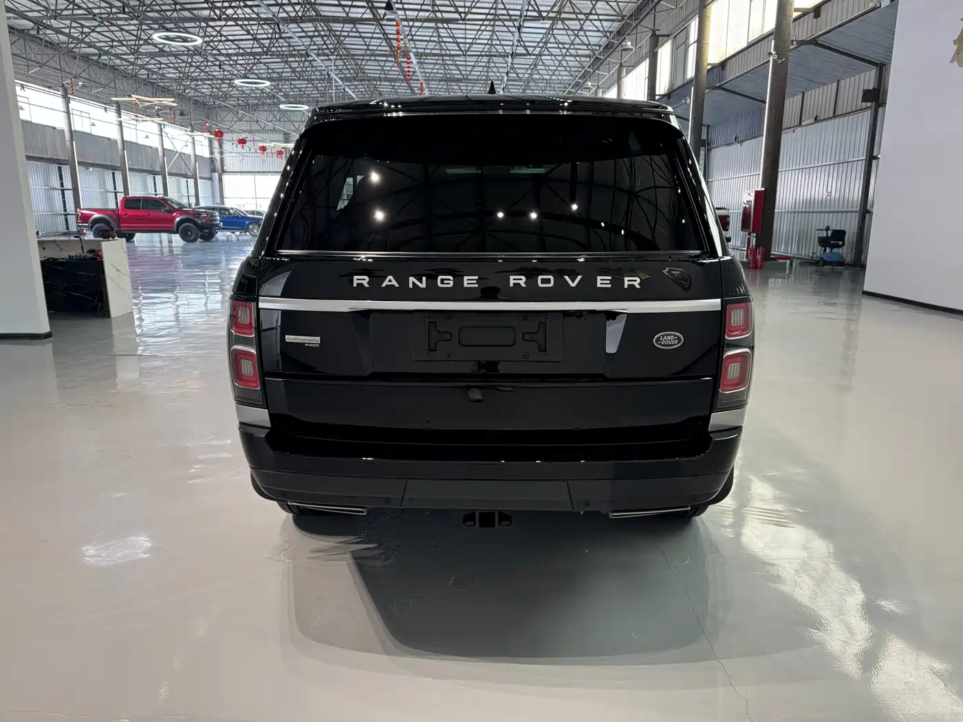 Land Rover Range Rover 2022 3.0 L6 400PS Prestige Genesis Extended Edition фото 5