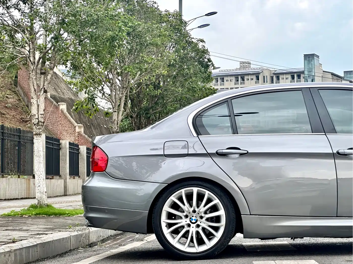 BMW 3 Series 2008 Model 325i Fashion фото 5