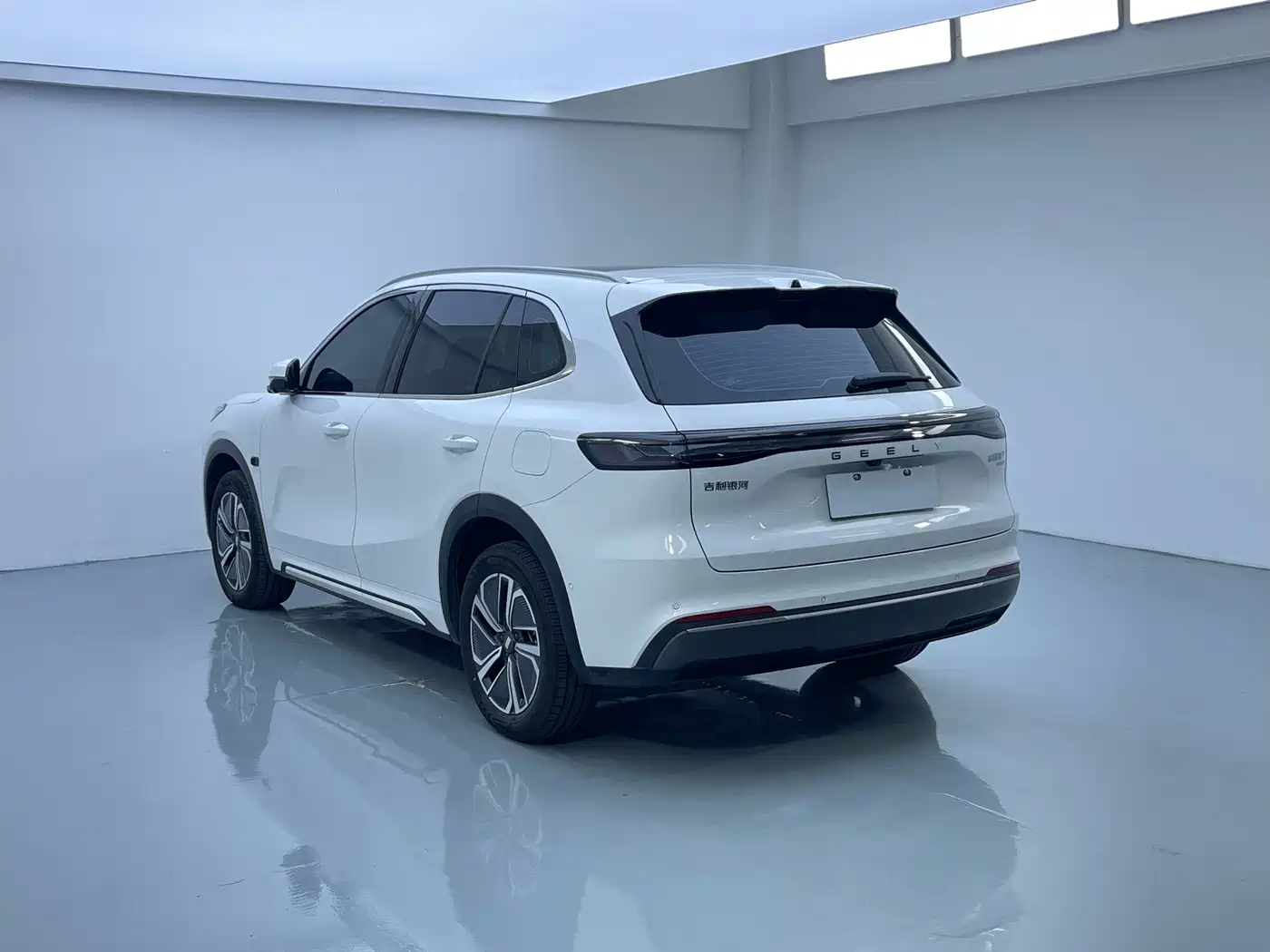 Geely Galaxy Galaxy Starship 7 EM-i 2026 2026 135km Smart Navigation Edition