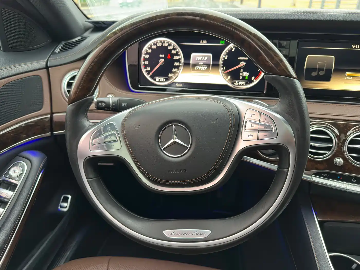 Mercedes-Benz S-Class 2014 S 400 L Premium фото 12