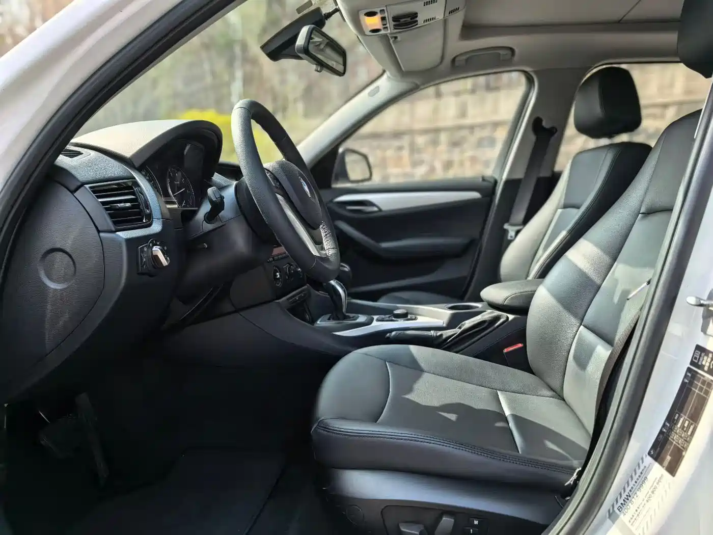 BMW X1 2014 sDrive18i Fashion Edition фото 7