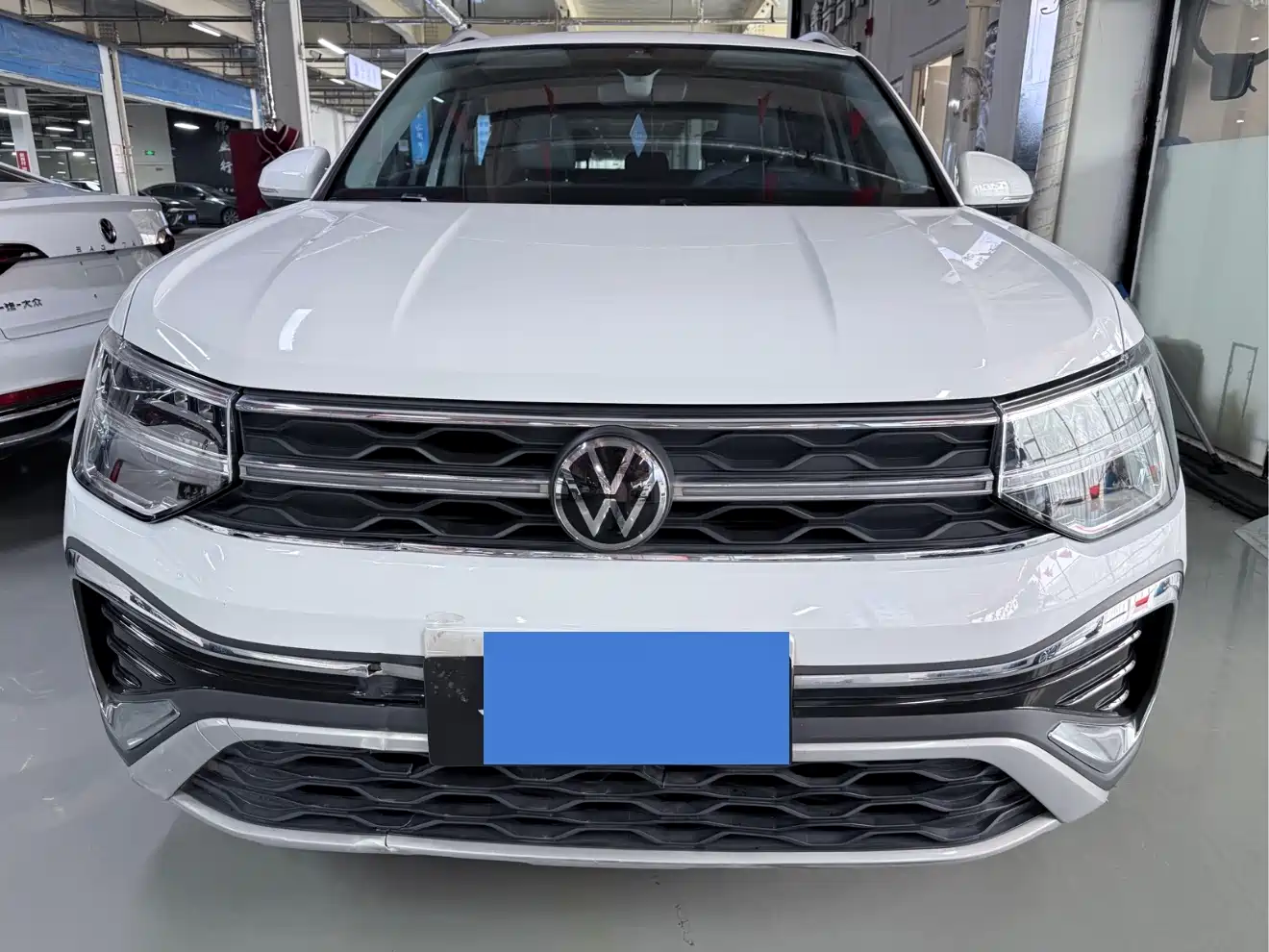 Volkswagen Tharu 2023 300TSI 2WD Full Moon Edition фото 2