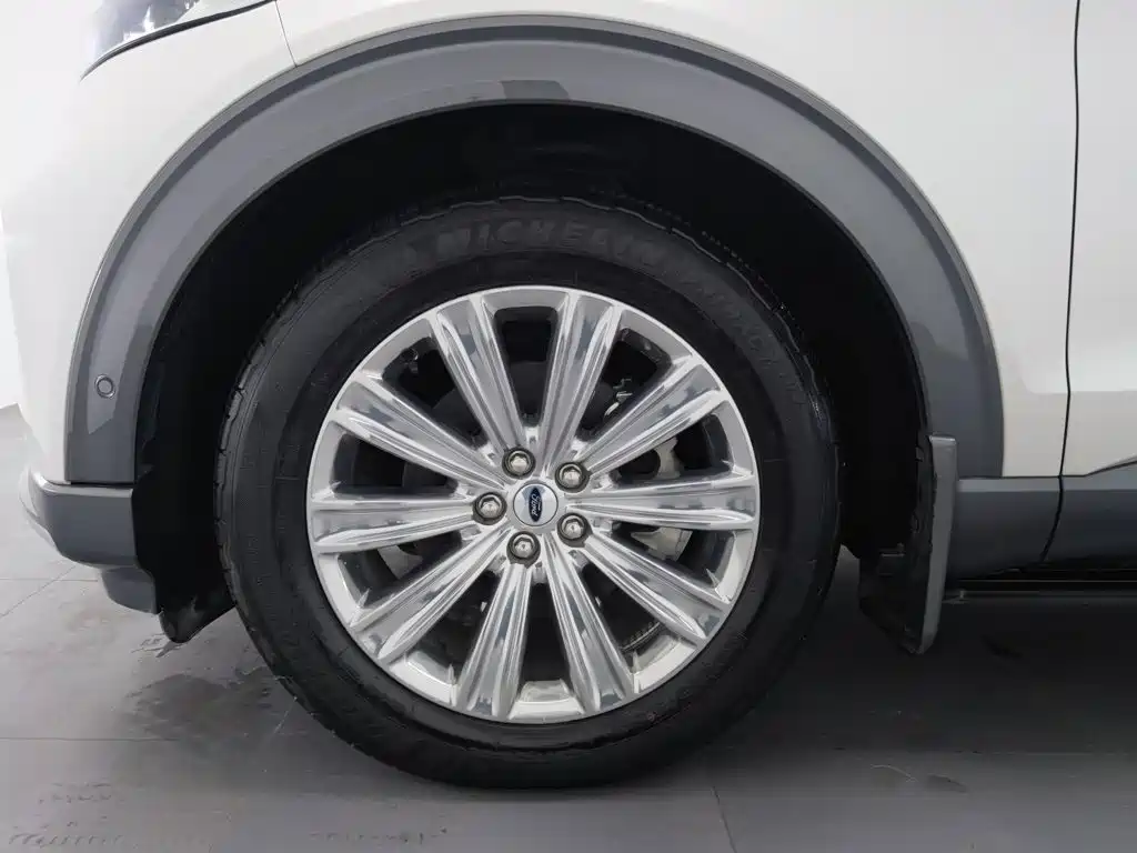 Ford Explorer 2021 2020 EcoBoost 285 AWD Titanium Edition 6-Seater