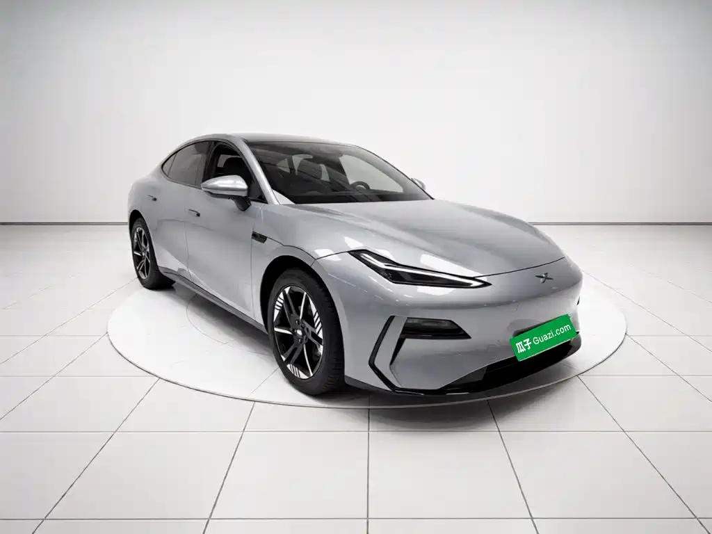 Фото 3 - Geely Galaxy Galaxy E8