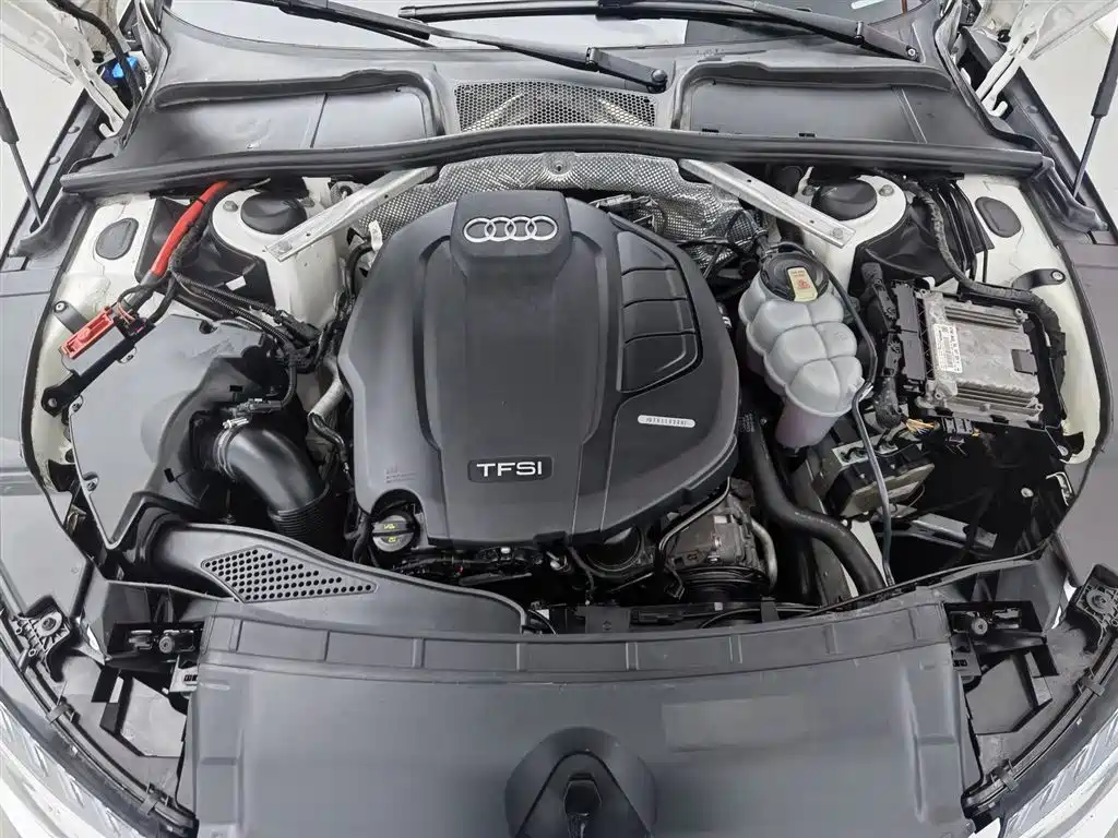 Audi A4L 2020 40 TFSI Luxury Elegance фото 6
