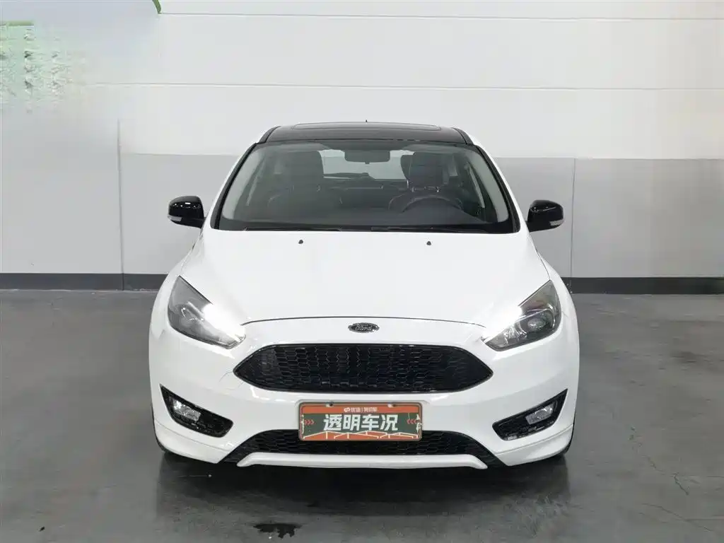 Ford Focus 2017 1.5T CTCC White-Black Limited Edition фото 3
