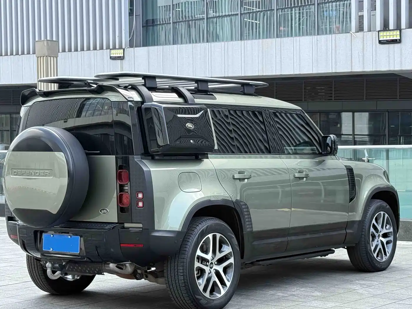 Land Rover Defender 2021 2021 110 P400 Dark Special Edition