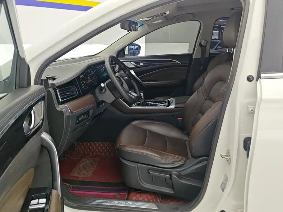 Jetour X90 2022 2021 1.5T Manual Shadow Fun 7-seater