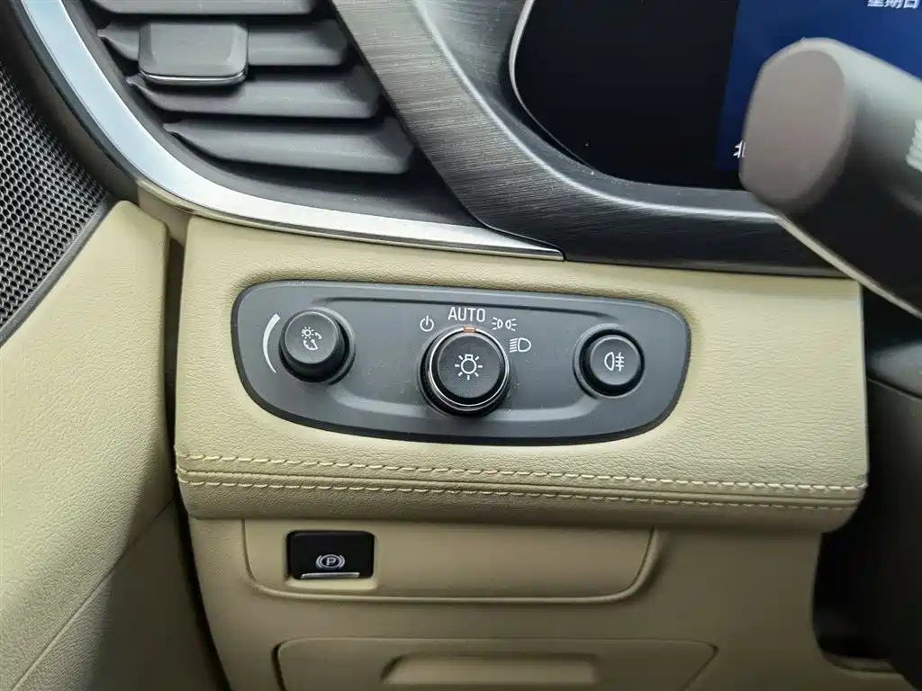 Buick GL8 2023 ES Landmaster Exclusive фото 21