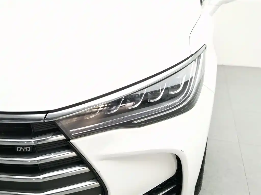 BYD Song MAX 2018 1.5T Automatic Smart Connected Premium 6-Seater фото 7