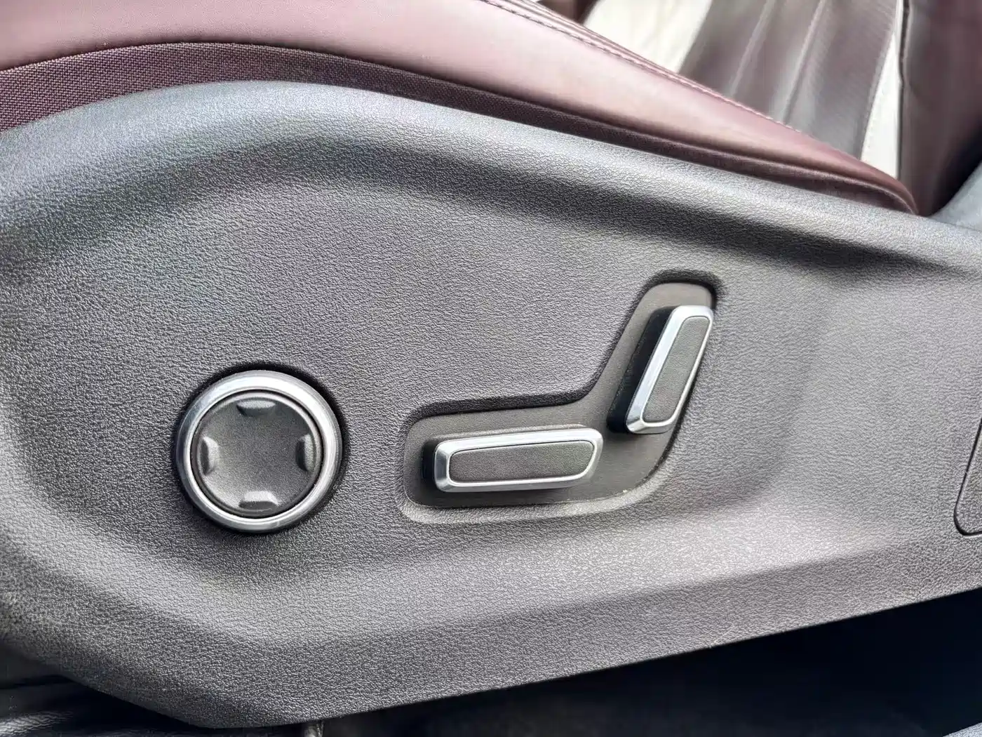 GEELY AUTOMOBILE XINGYUE L