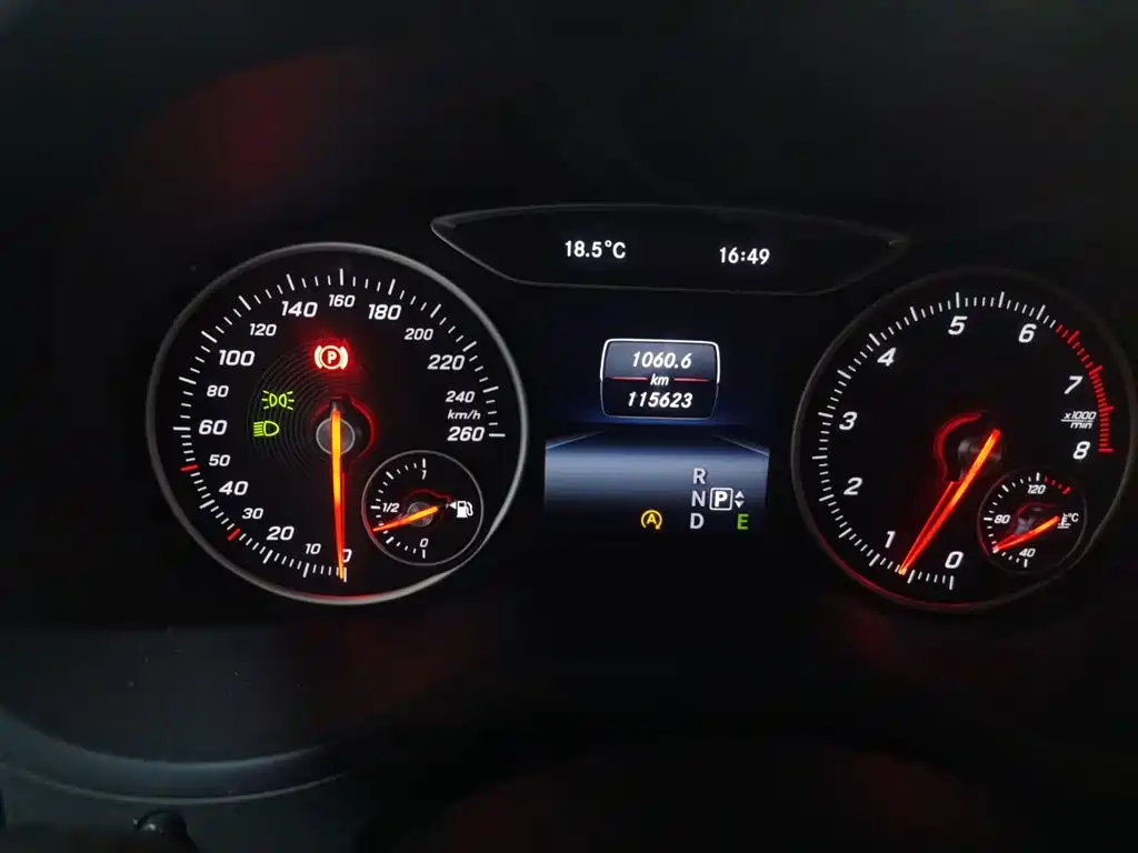 Mercedes-Benz B-Class 2015 B 200 Style фото 8