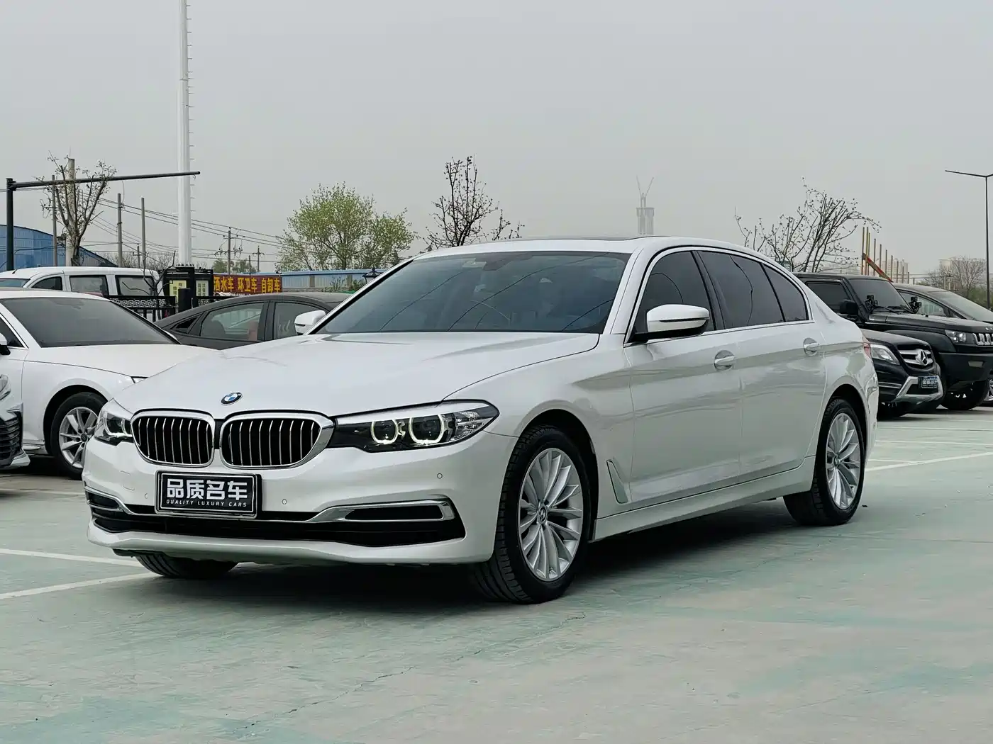 BMW 5 Series 2019 Facelift 525Li Luxury Package