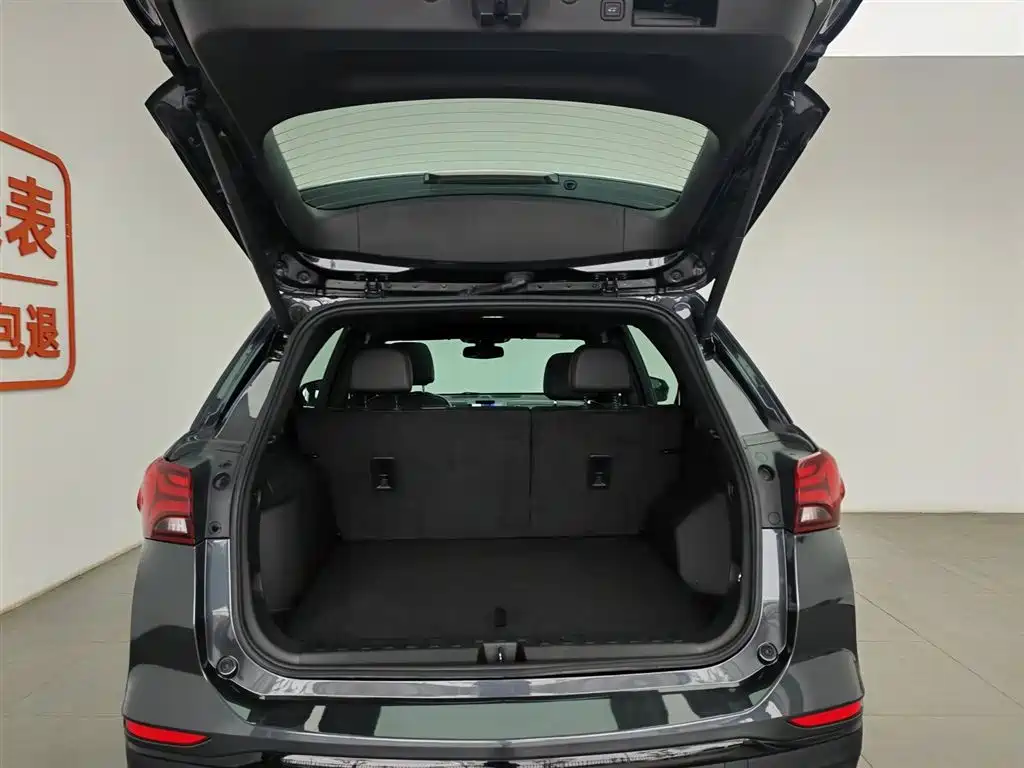 Chevrolet Equinox 2021 550T RS 4WD Intelligent Defender Edition фото 16