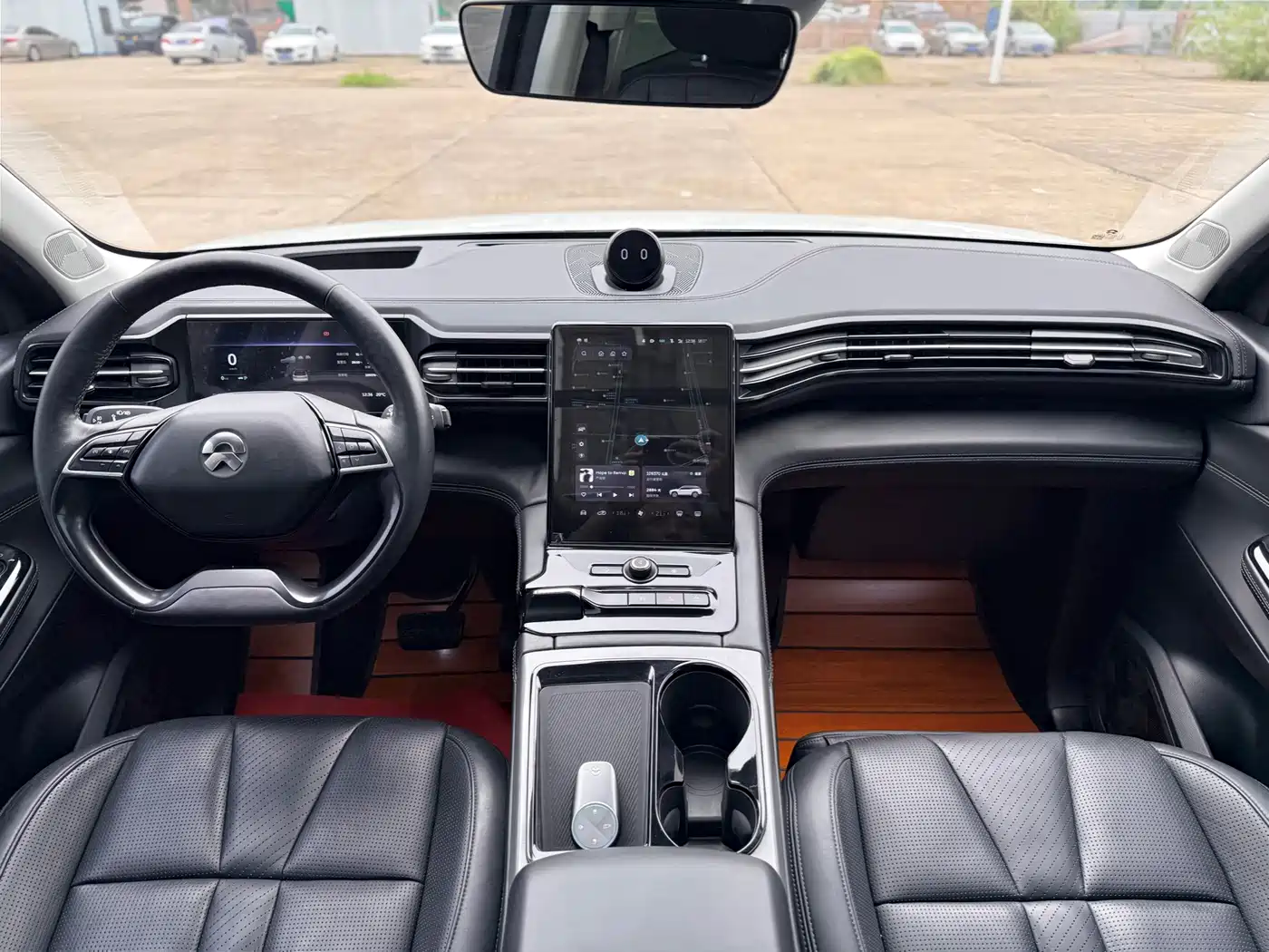 NIO ES8 2018 2018 Founder Edition